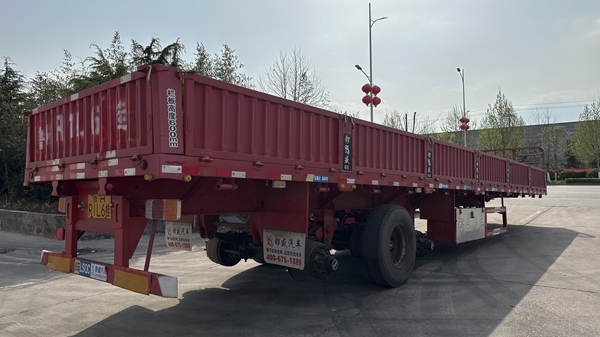半挂车